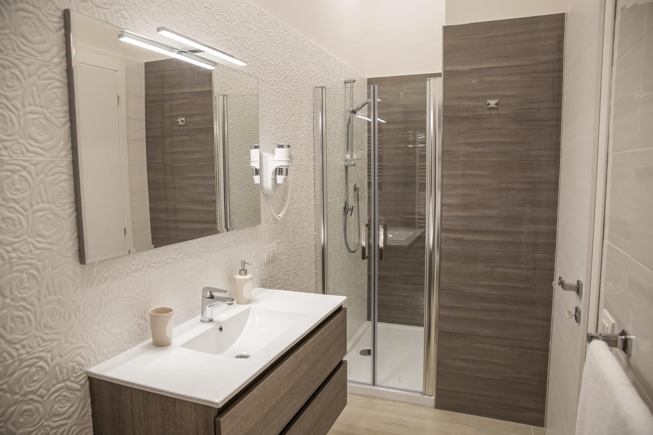 Gleda Rooms Deluxe ปอมเปอี ภายนอก รูปภาพ